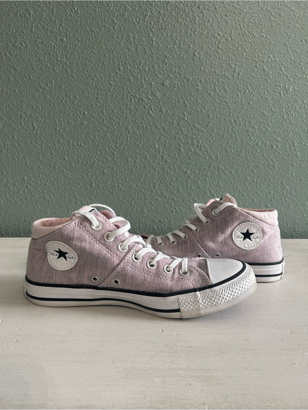 Converse All Star Madison Mid Top Sneakers - Lights Pink Women’s Size 9